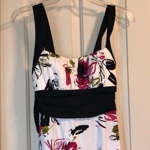 Patterned knee length dress